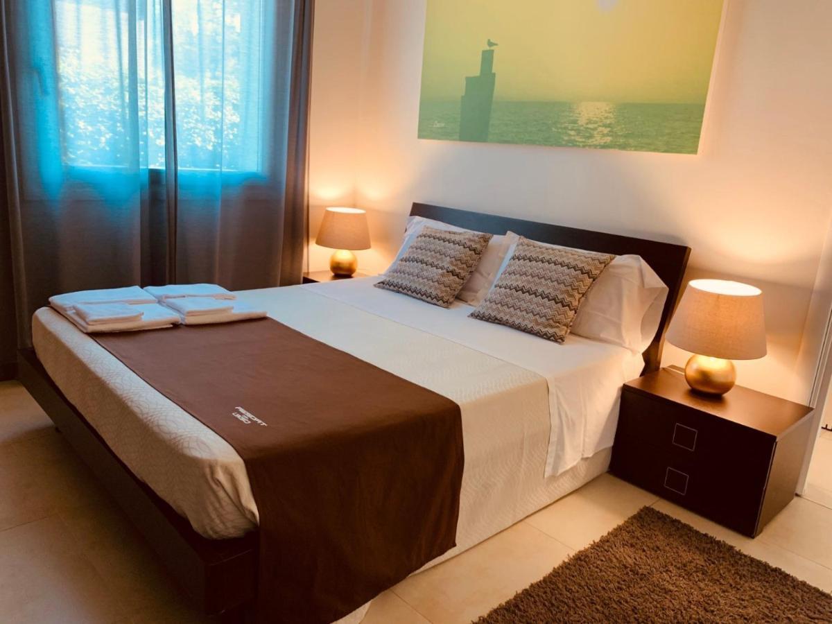 Residence Del Lago Desenzano del Garda Exteriör bild