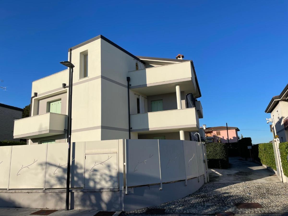 Residence Del Lago Desenzano del Garda Exteriör bild