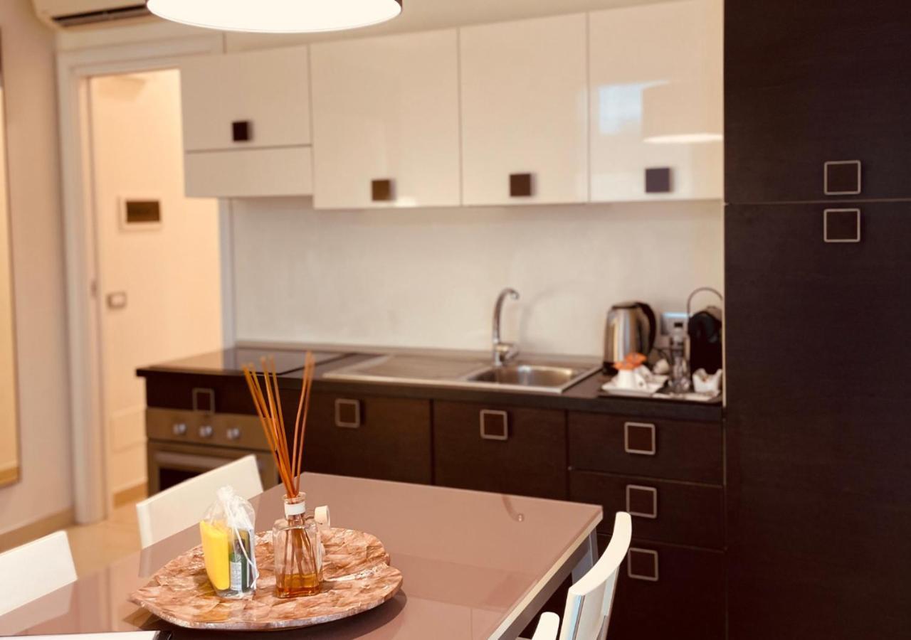 Residence Del Lago Desenzano del Garda Exteriör bild