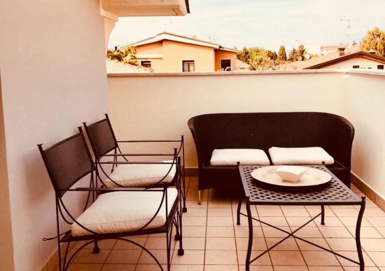 Residence Del Lago Desenzano del Garda Exteriör bild